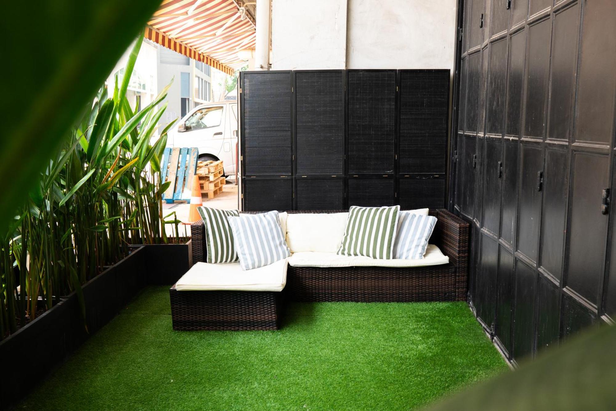 Code Hostel At Lavender シンガポール エクステリア 写真